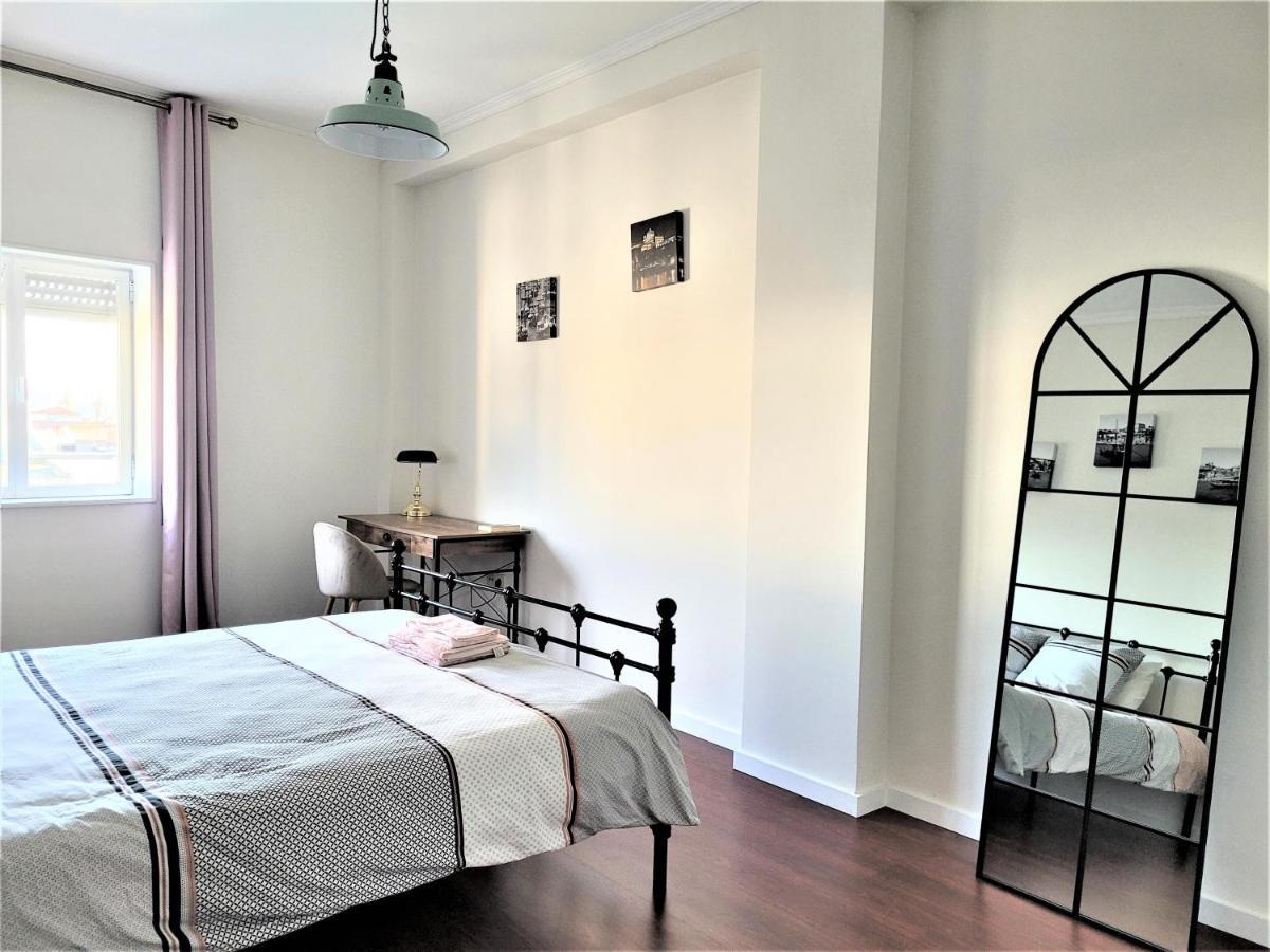 Ferienwohnung Charm City Center Apt 140M2 & Free Parking Braga Exterior foto