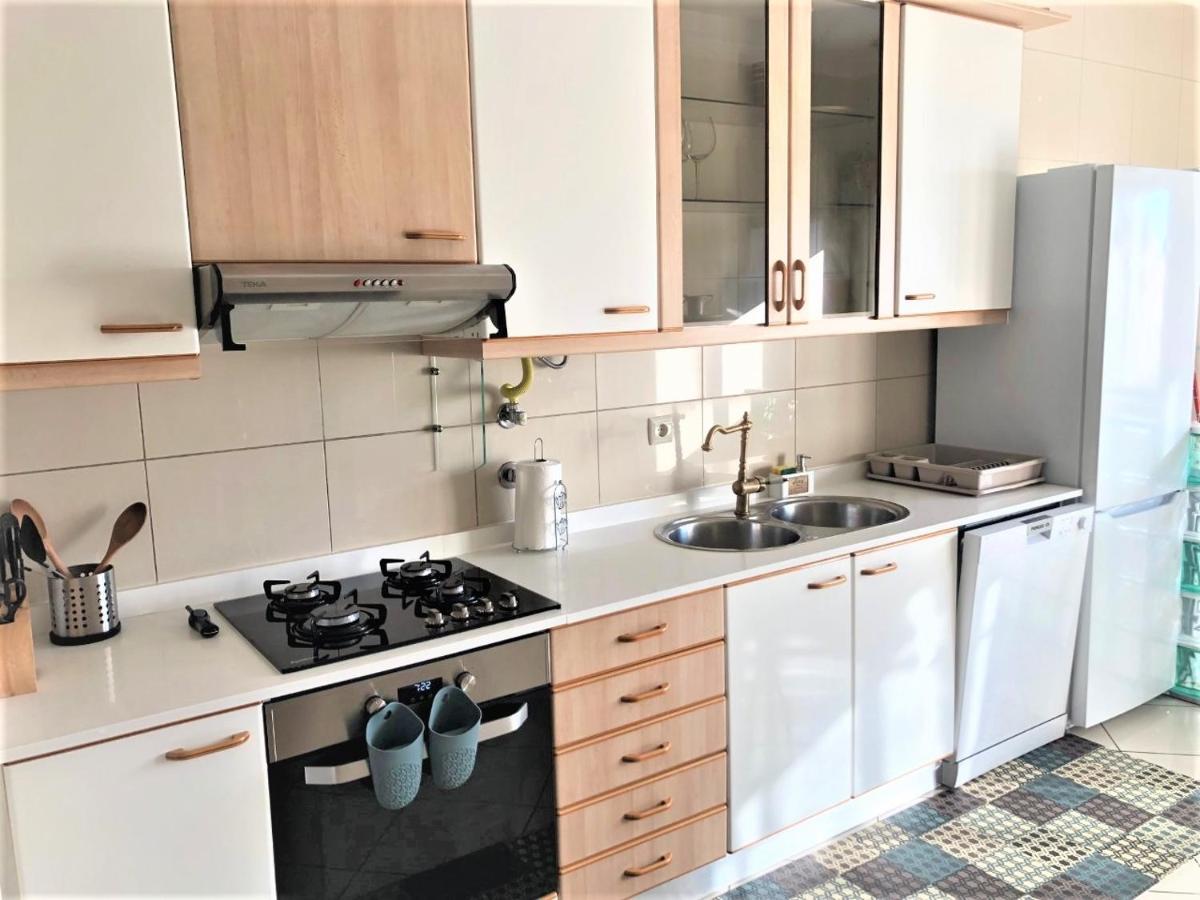 Ferienwohnung Charm City Center Apt 140M2 & Free Parking Braga Exterior foto